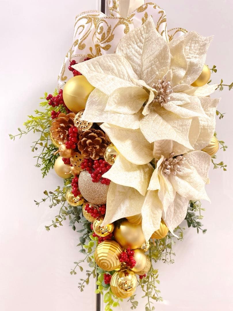 ✴︎豪華クリスマススワッグ✴︎クリスマスリース　玄関リース　フラワーリース　造花