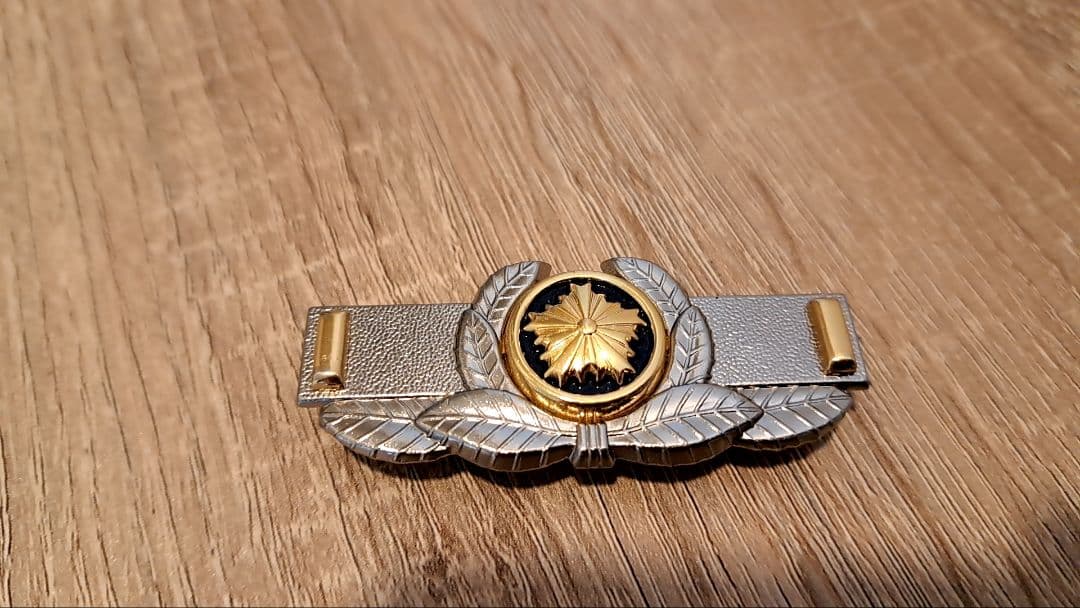 警察官階級章　劇場用　コスプレ　レプリカ　撮影用