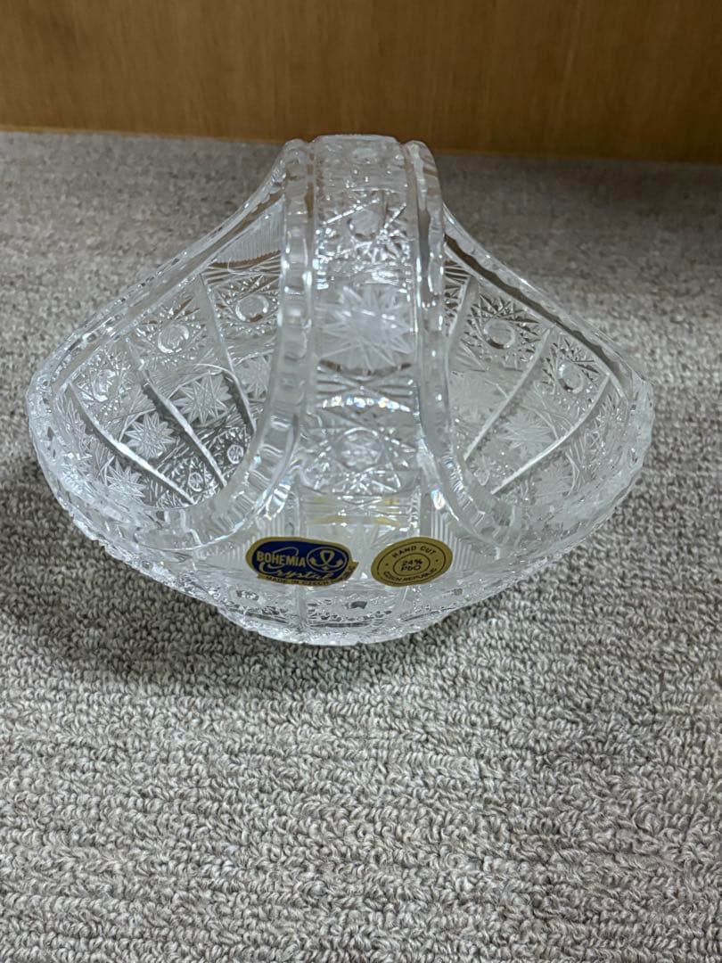 新品未使用BOHEMIA CRYSTAL カットガラス花器　小物入れ箱付き
