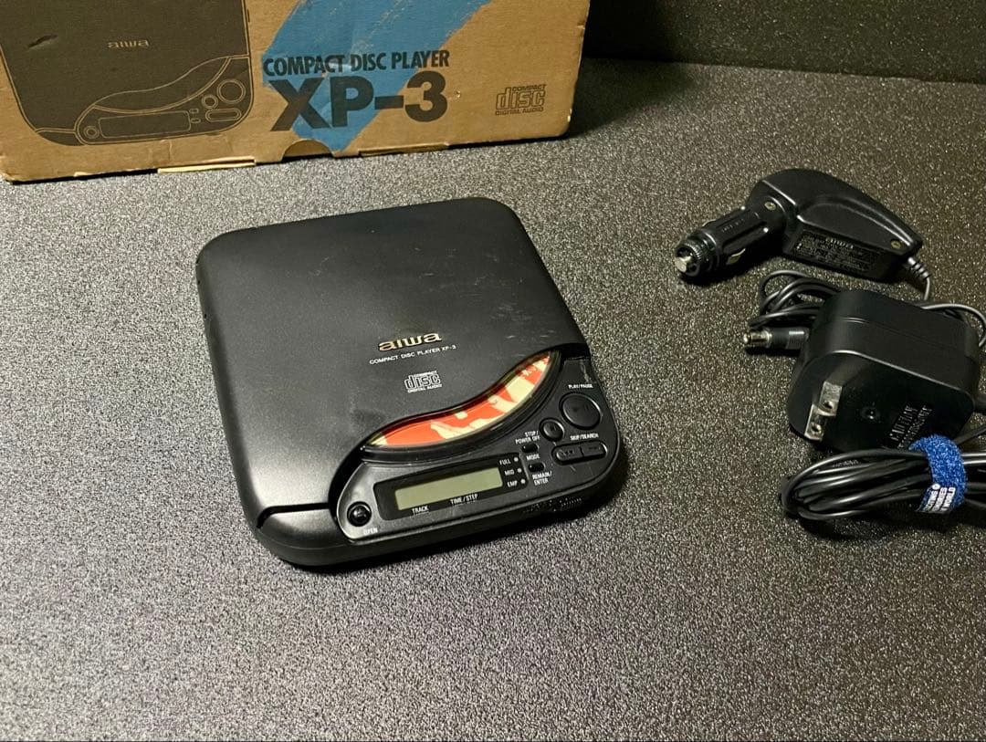 【aiwa 】アイワ XP-3 ポータブル CDプレーヤー