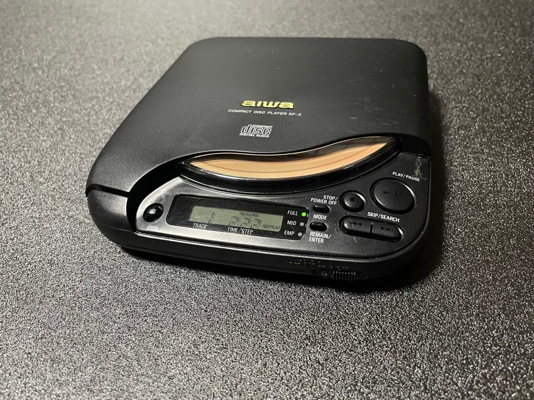 【aiwa 】アイワ XP-3 ポータブル CDプレーヤー