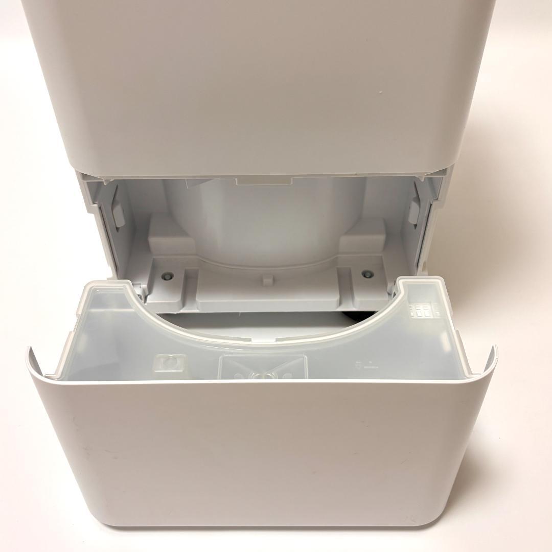 【2025年製・美品】アイリスオーヤマ コンパクトクーラー ICA-0302G