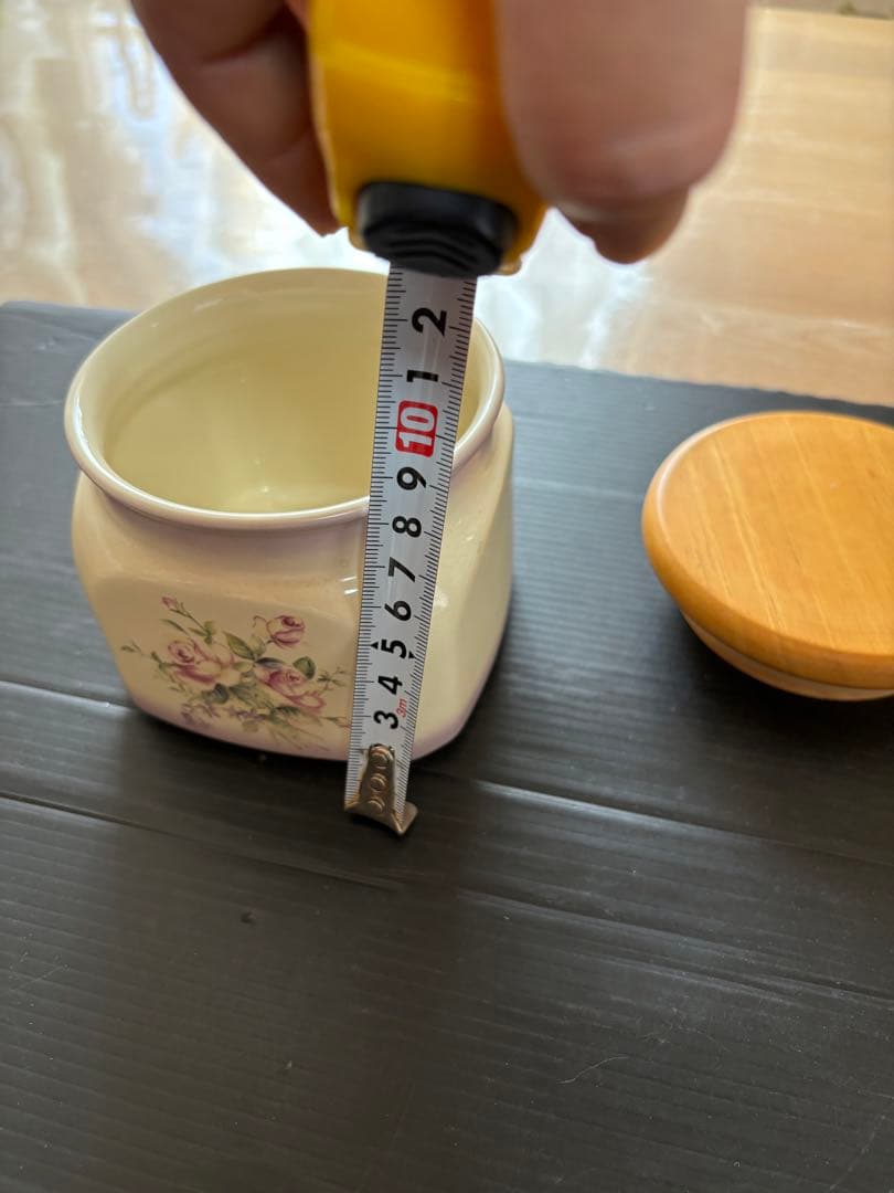 旧イマン ビビアンピンク　木蓋陶器キャニスター