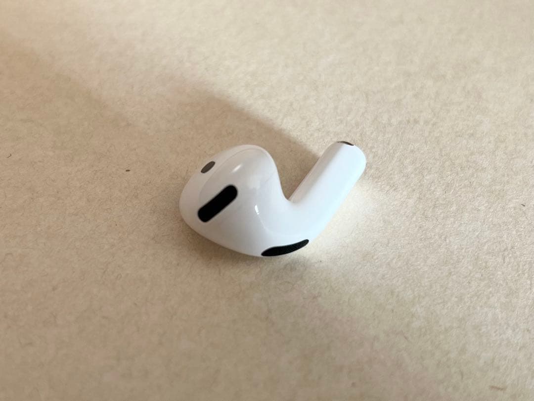 AirPods 第4世代　左耳のみ　ノイズキャンセリング対応