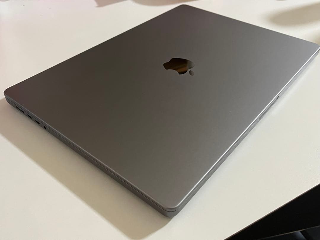 macbook M1 32G 1Tb 16インチ