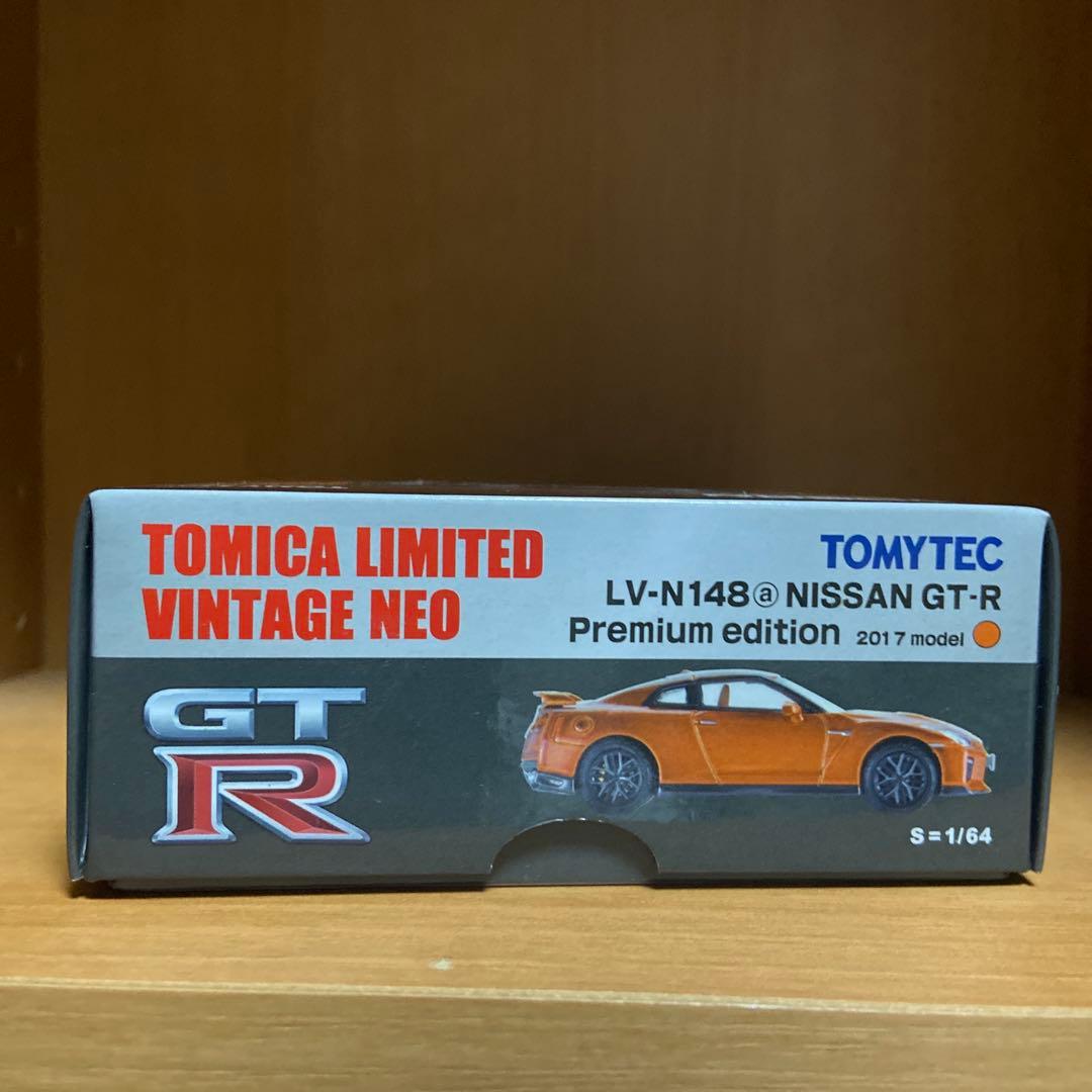 トミカリミテッドヴィンテージネオ　日産　GT-R プレミアムエディションオレンジ