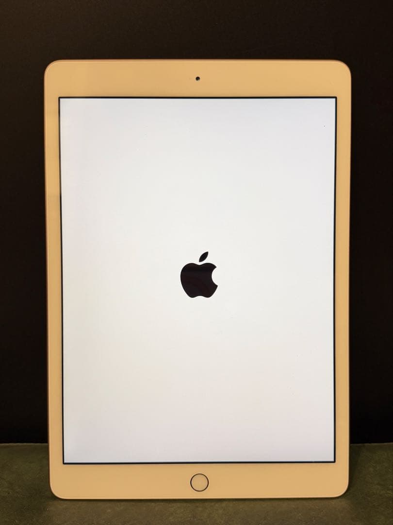 Apple iPad（7th）32GB ゴールドとApple pencilセット