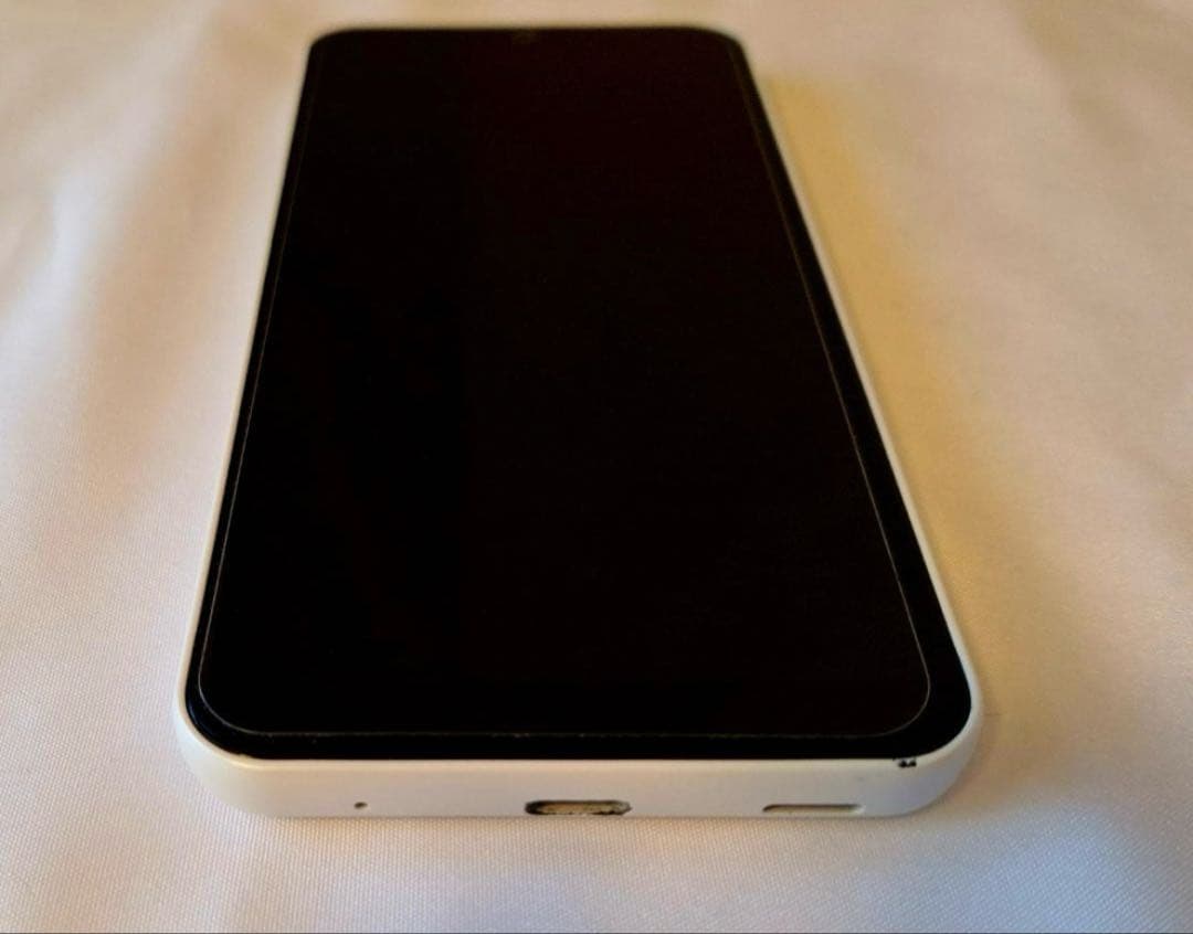 docomo arrows We F-51B ホワイト Android