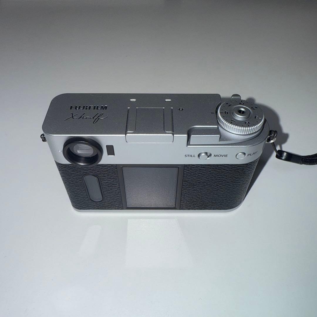 Fujifilm X half シルバー