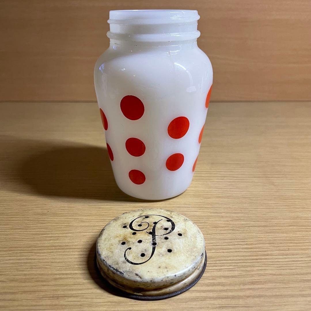 FireKing ファイヤーキング ソルト&ペッパー ポルカドット（赤）