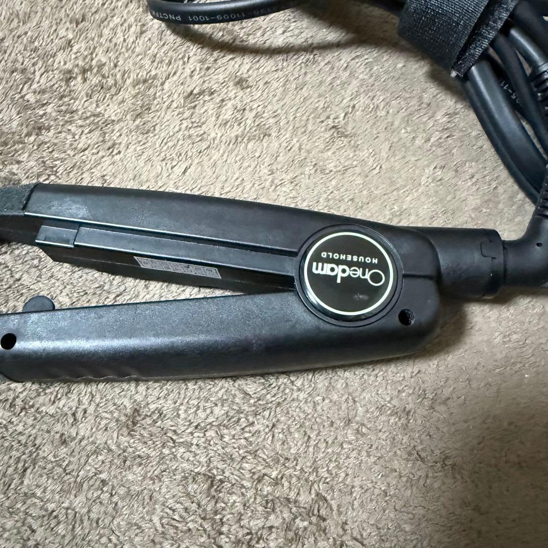 Ondam ワンダム　スリムアイロン AHI-1100C