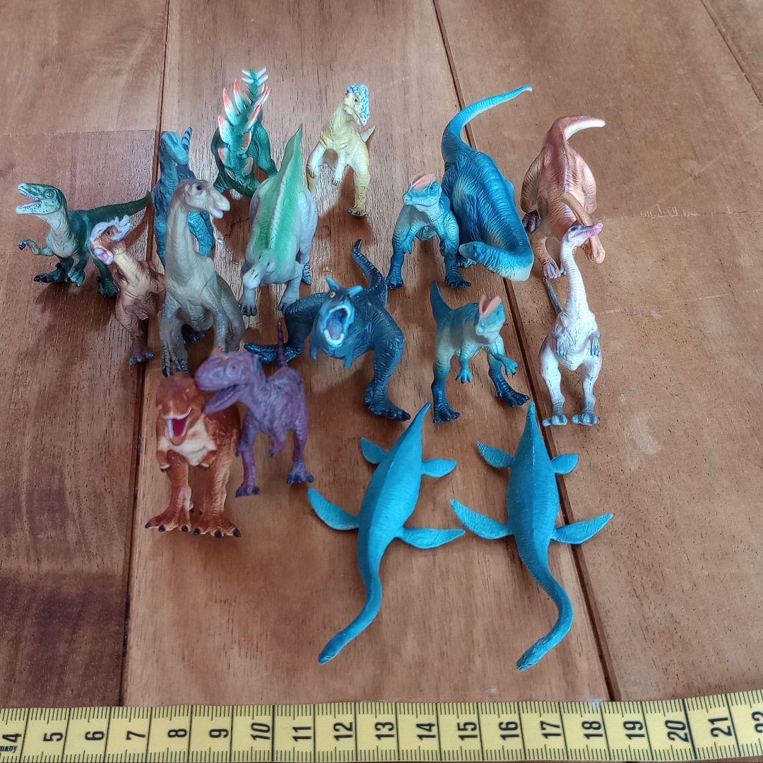 フェバリット社恐竜4体セット