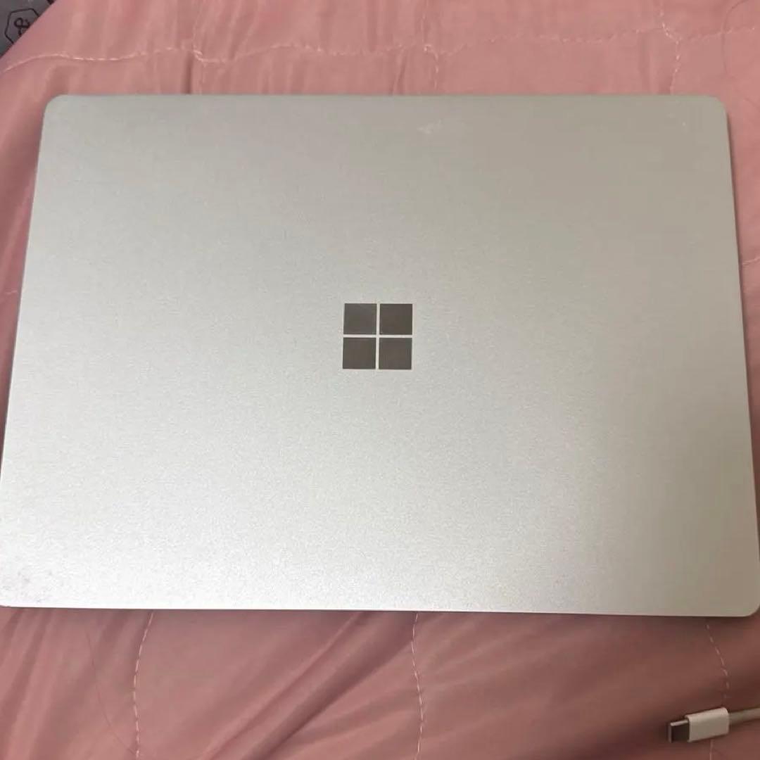 早い者勝ちSurface Laptop go 2 シルバー 充電器付
