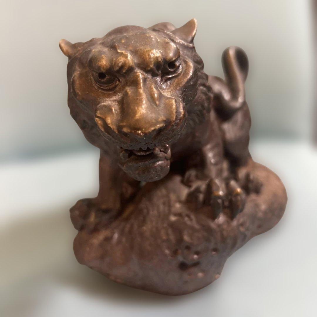 【備前焼 】虎置物 箱つき　上手細工 名人　十六代 木村宗得　作品