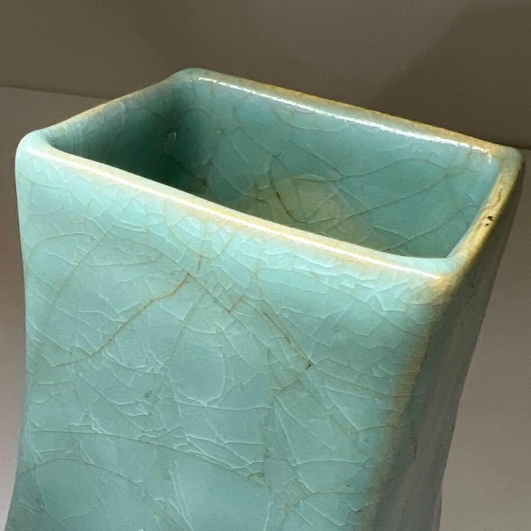 中国古玩　青釉花瓶　高さ約16㎝　東Y8-0331☆2Fタルオル