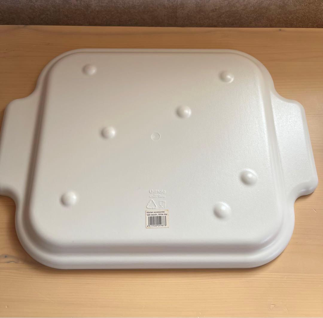 イッタラ トレー