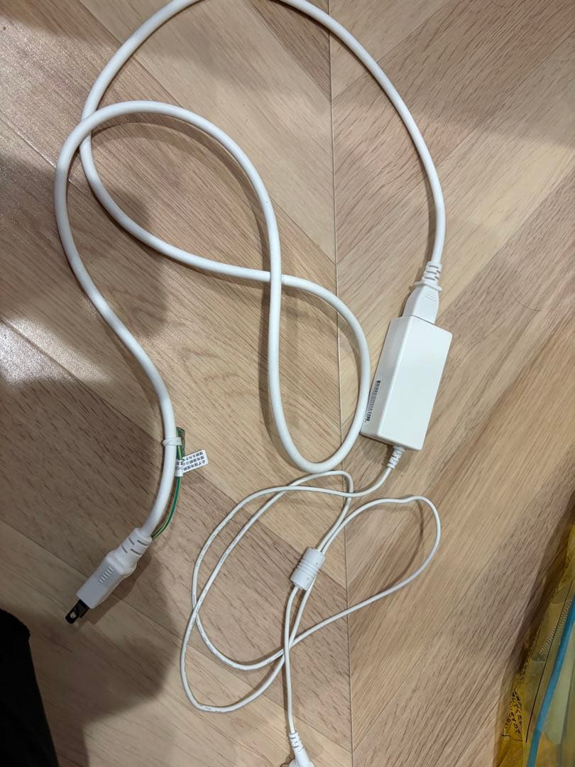 LGエレクトロニクス 液晶モニター/27型/4K（3840×2160）