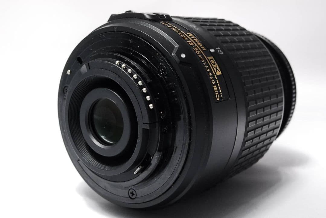 【決算セール】初心者Nikon D5100 AF-S標準 レンズセット 可動液晶