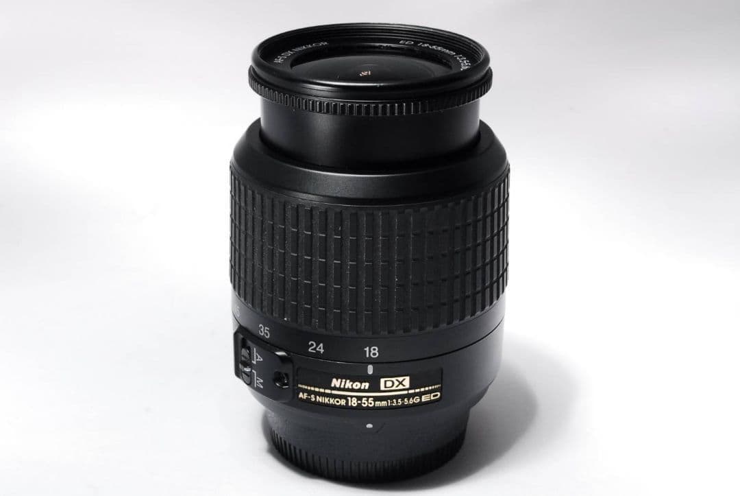 【決算セール】初心者Nikon D5100 AF-S標準 レンズセット 可動液晶