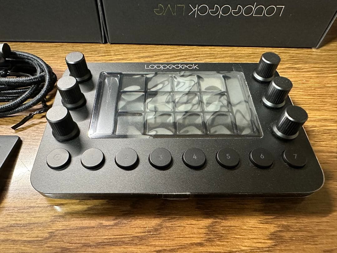 Loupedeck USB接続 コントローラー