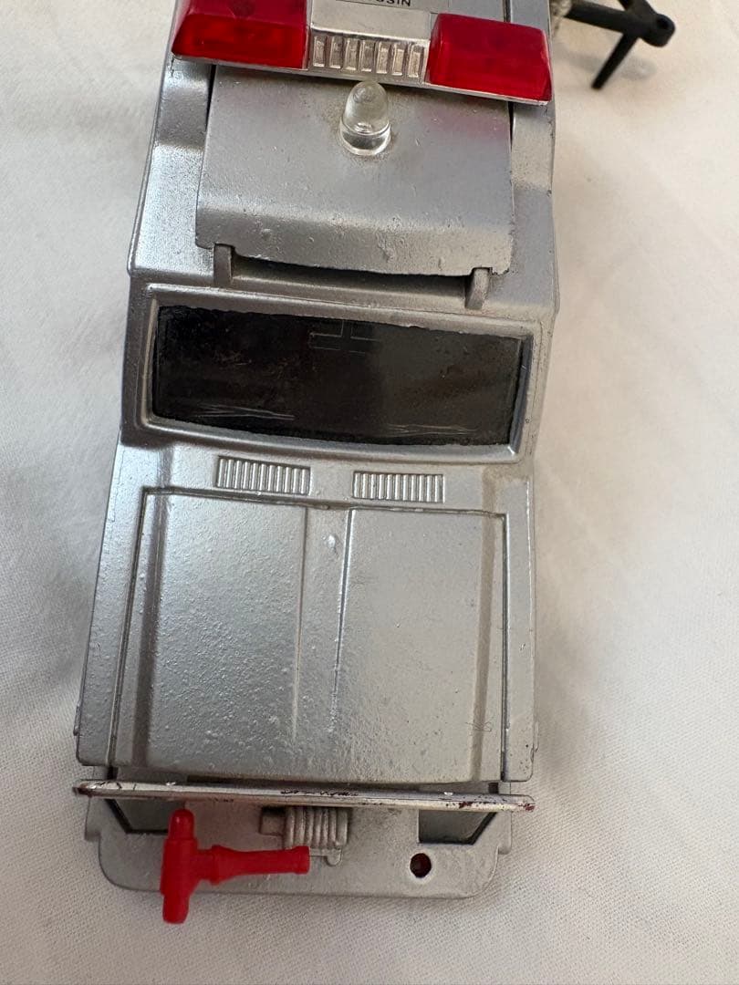 NISSAN　SAFARI　4WD　ヨネザワトイズ　西部警察