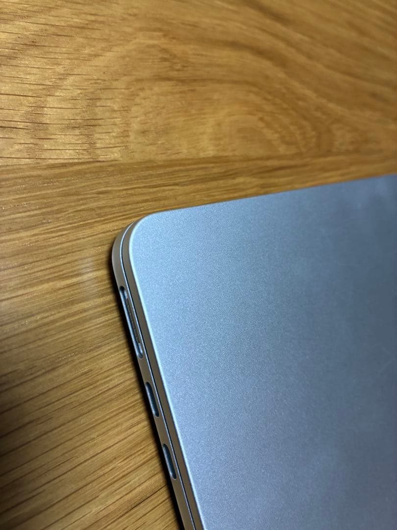 【美品】MacBook Air M3 13インチ シルバー 8GB/256GB