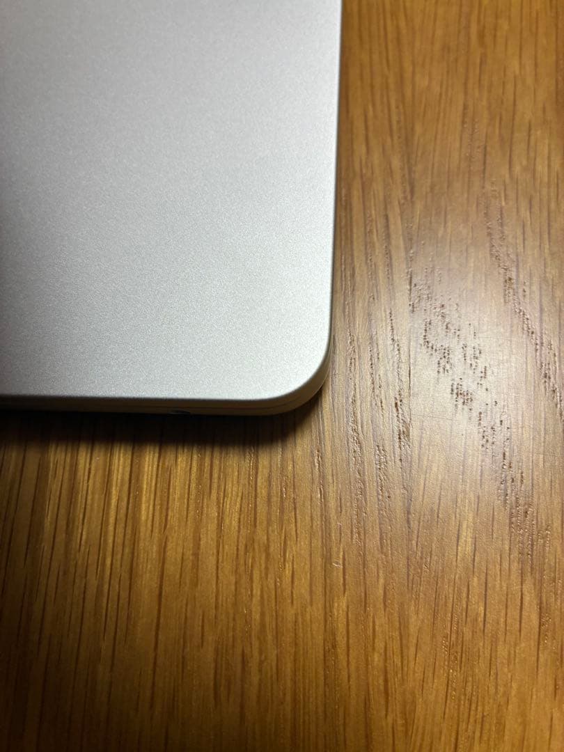 【美品】MacBook Air M3 13インチ シルバー 8GB/256GB