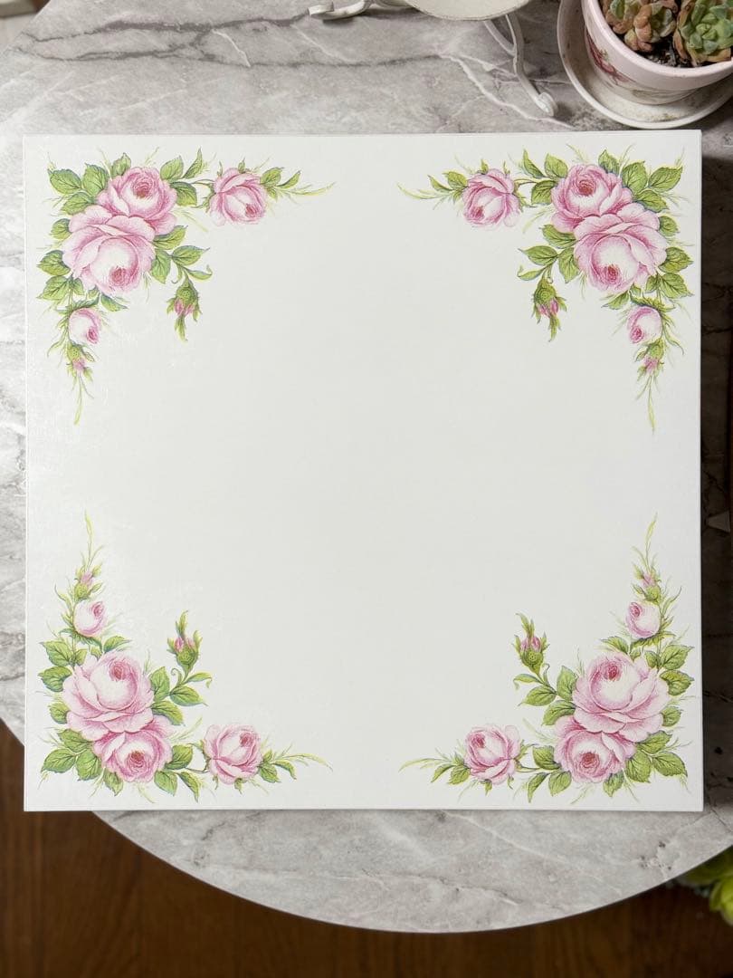 サイドテーブル※木製引き出しBOX※ミニチュア※樹脂粘土※掛け時計※デコパージュ