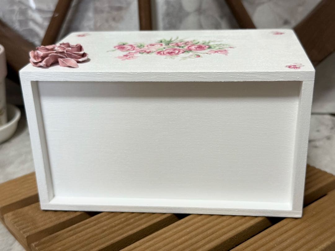 サイドテーブル※木製引き出しBOX※ミニチュア※樹脂粘土※掛け時計※デコパージュ