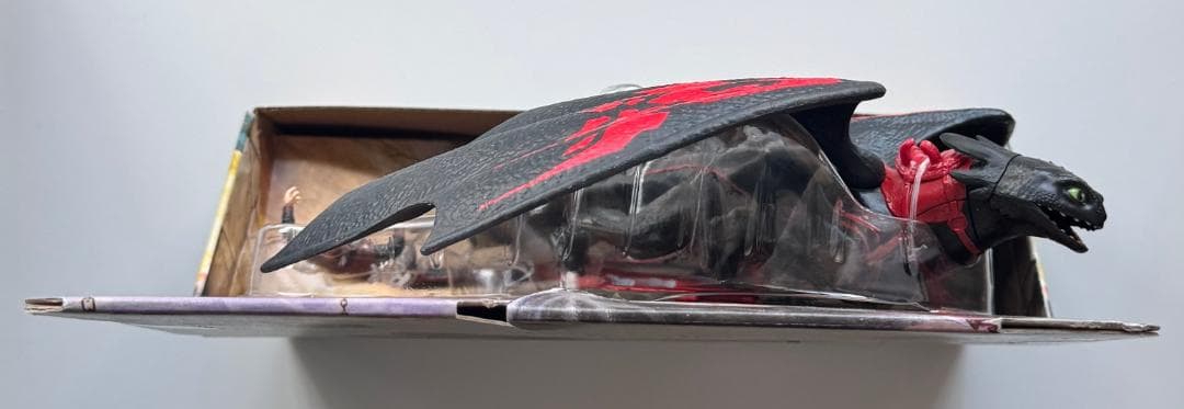 ヒックとドラゴン フィギュア トゥース ナイトフューリー & ヒック