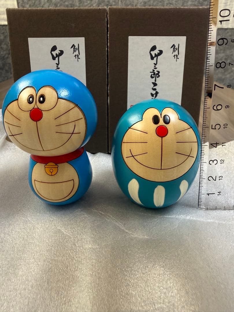 卯三郎こけし　ドラえもんこけし&ダルマセット
