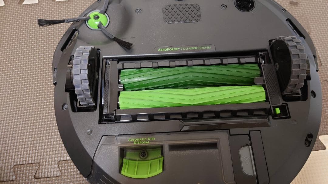 【中古】iRobot ルンバ i3+ ロボット掃除機 替えパック＆フィルター付