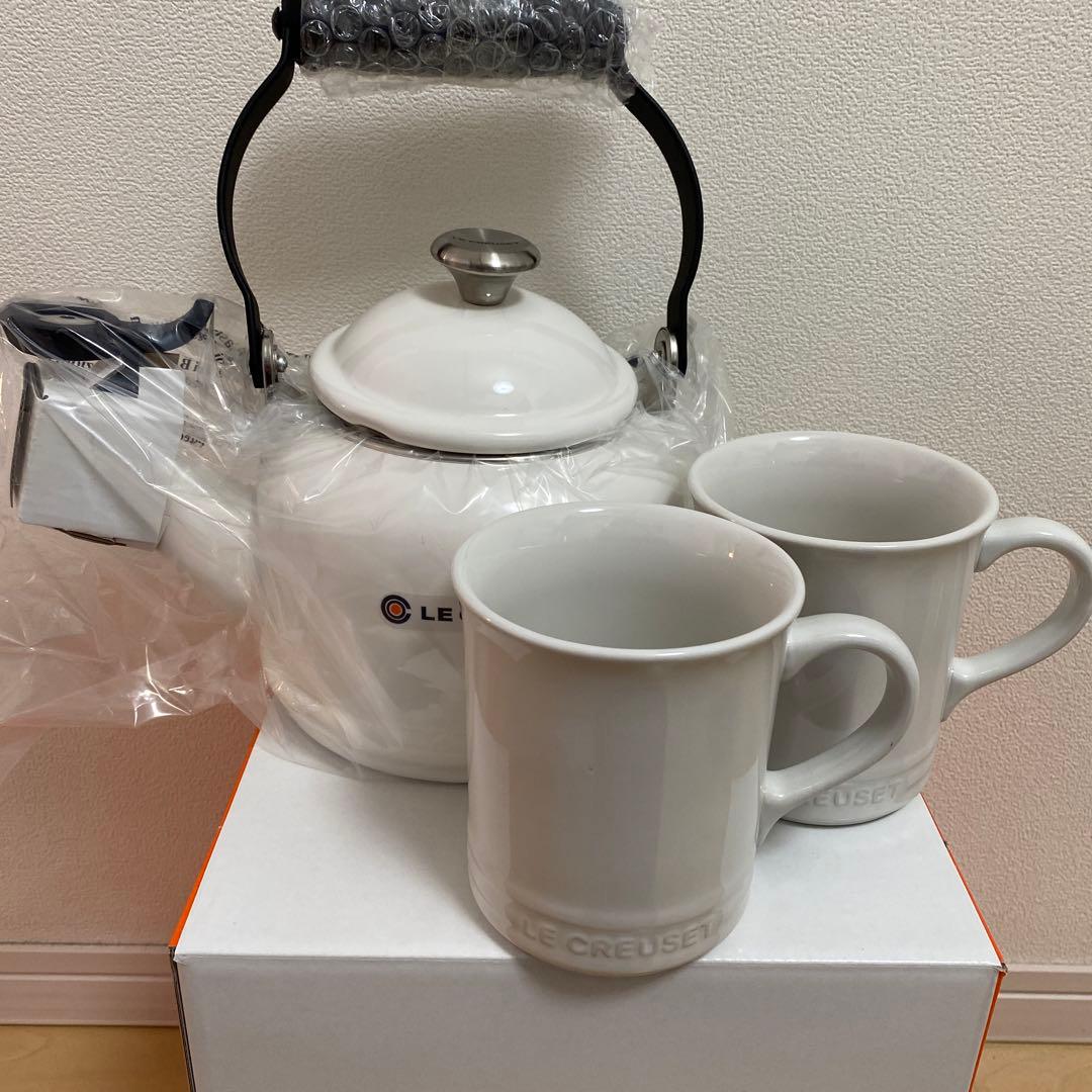 ルクルーゼ ケトルデミ&マグ2個入りセットホワイト新品