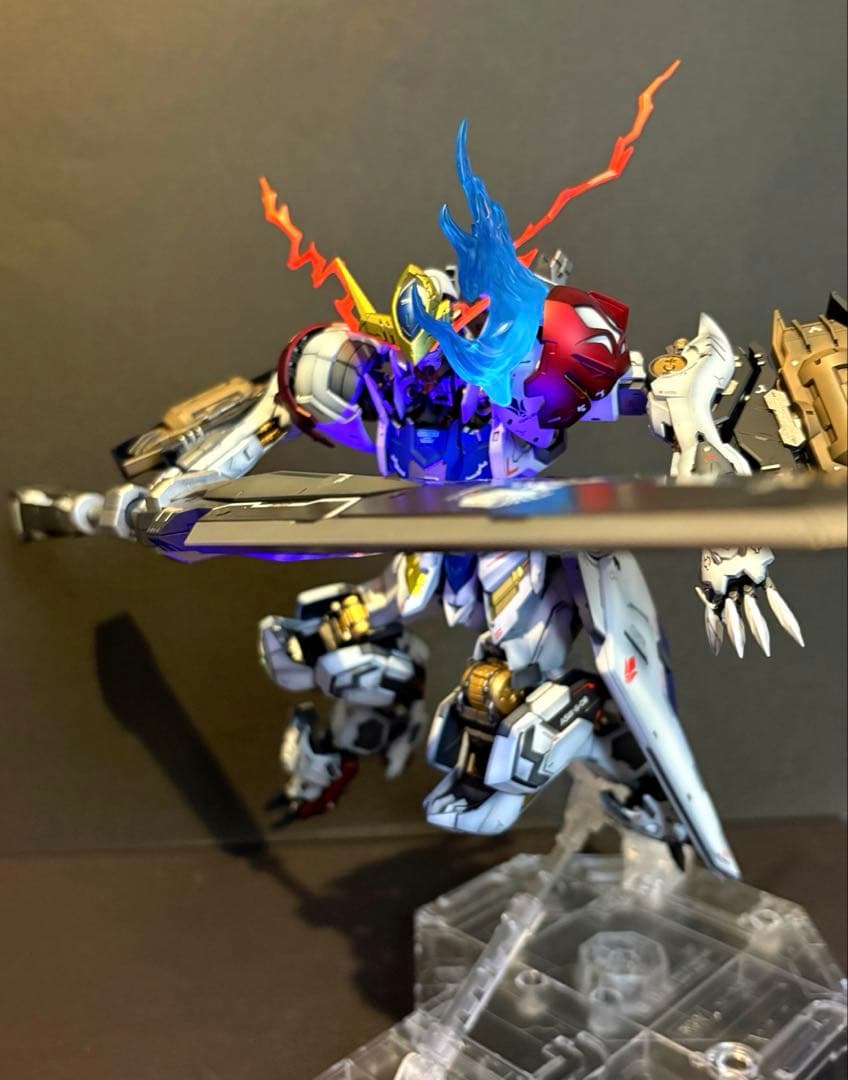 MG ガンダムバルバトスルプス&拡張パーツ　全塗装完成品
