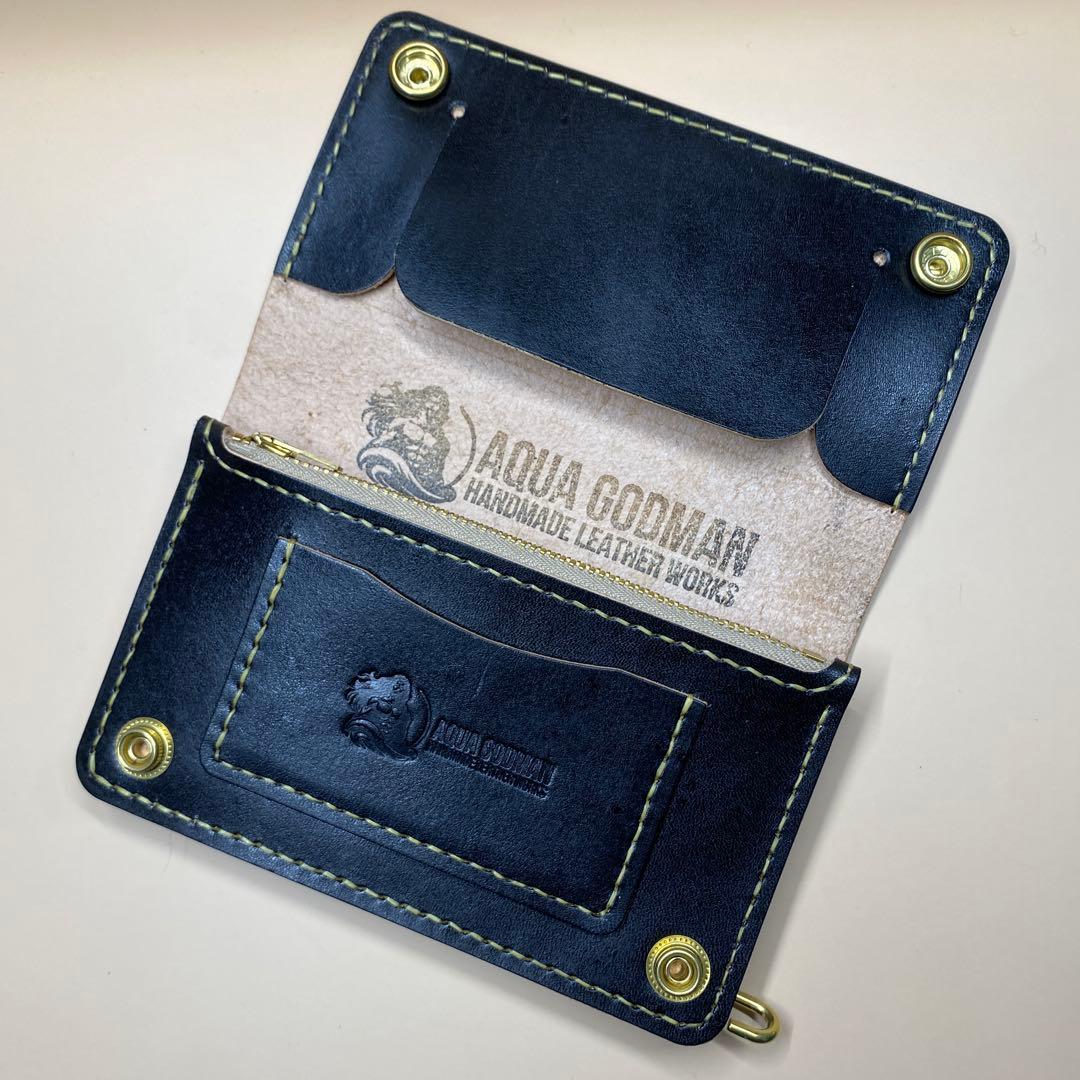 【値下】【無骨×上質】3層 丘染めブラック／ミドルトラッカーウォレットMTW