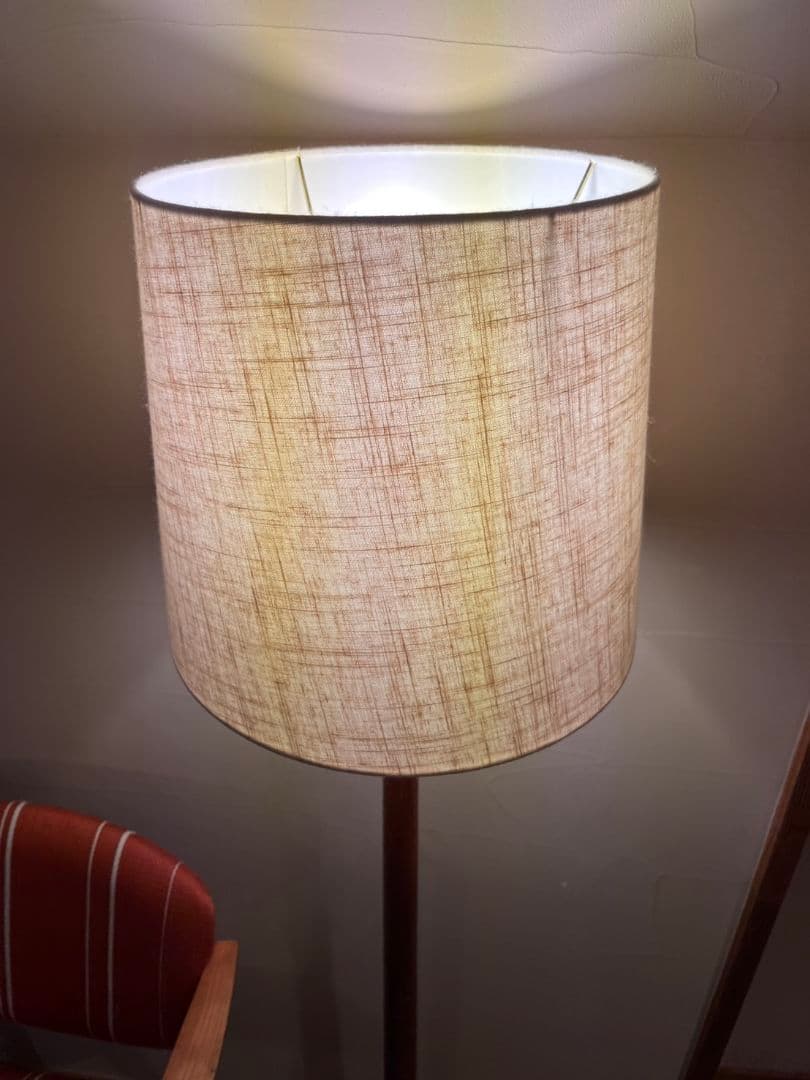 北欧家具　ヴィンテージ　フロアランプ　ライト　チーク　ウェグナー　照明