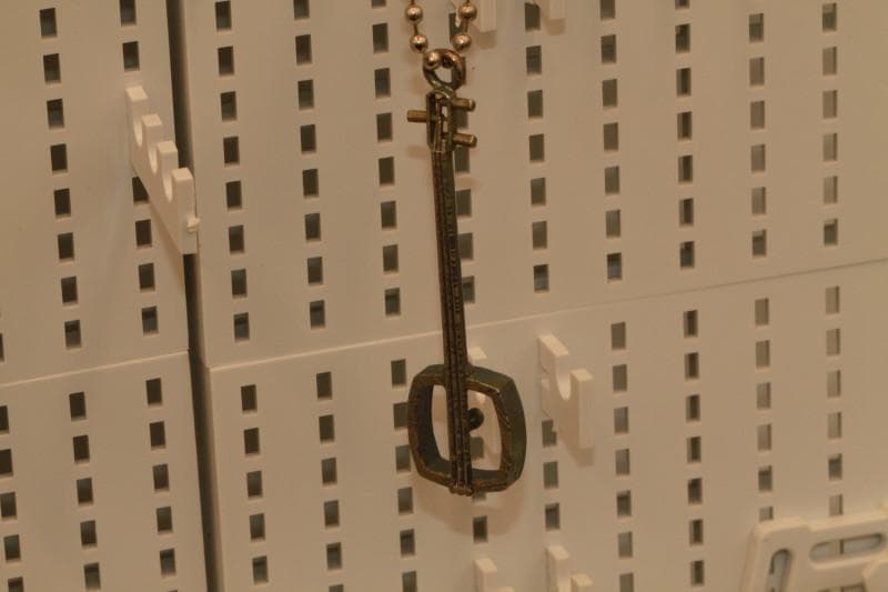 音色の記憶 - 三味線モチーフのコバルトクロムネックレス