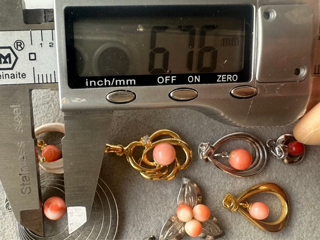 本珊瑚　サンゴ　ネックレス　ペンダント　ヴィンテージ　アクセサリー　8点まとめ