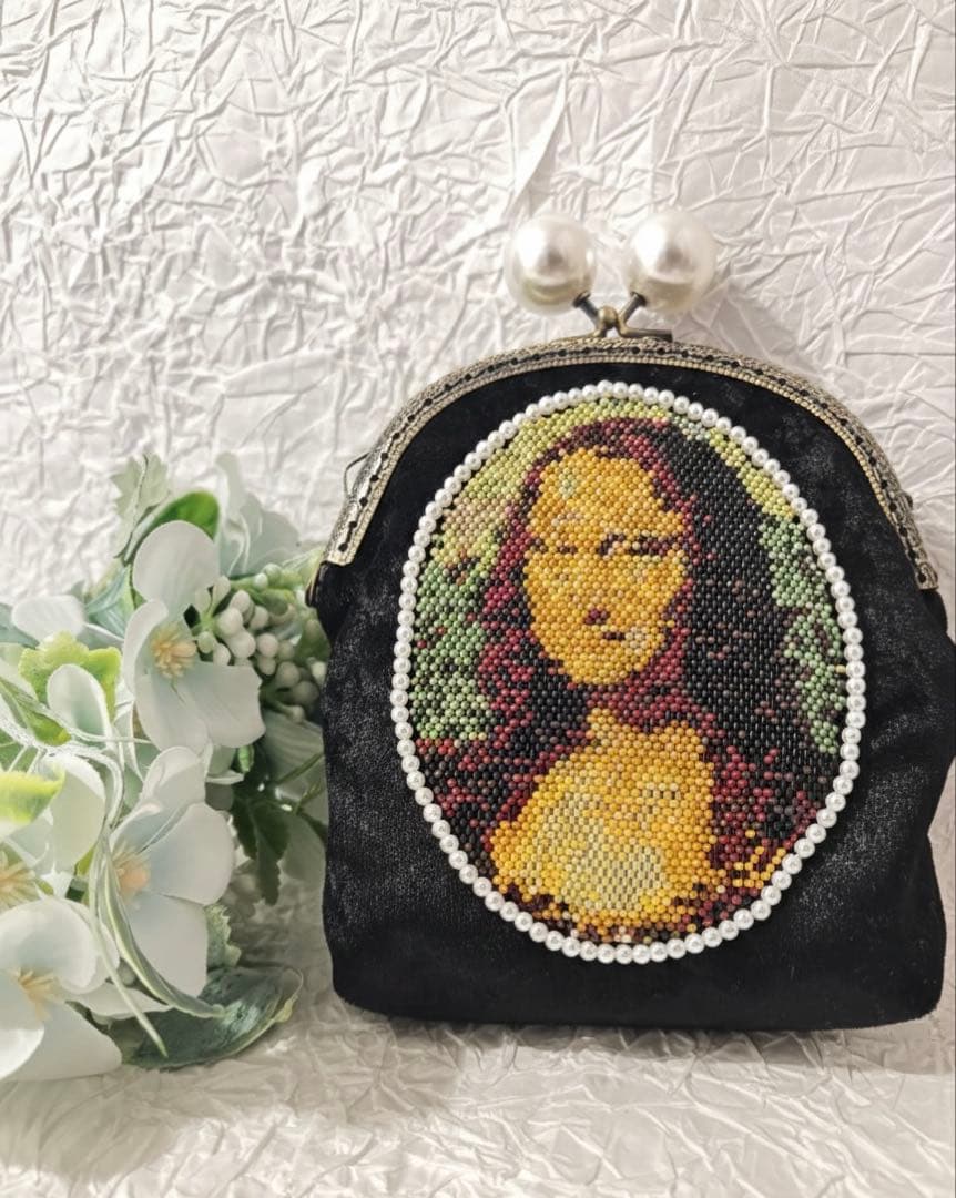 モナ・リザ ビーズ刺繍 がま口財布　『受注制作』