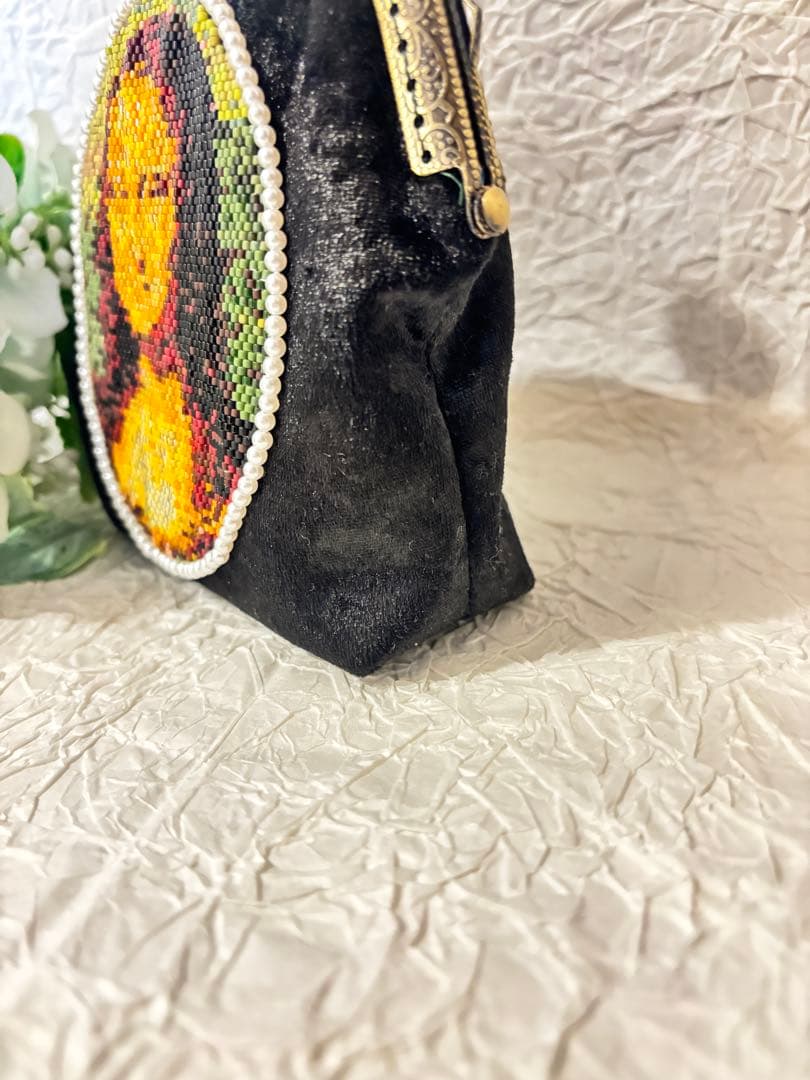 モナ・リザ ビーズ刺繍 がま口財布　『受注制作』