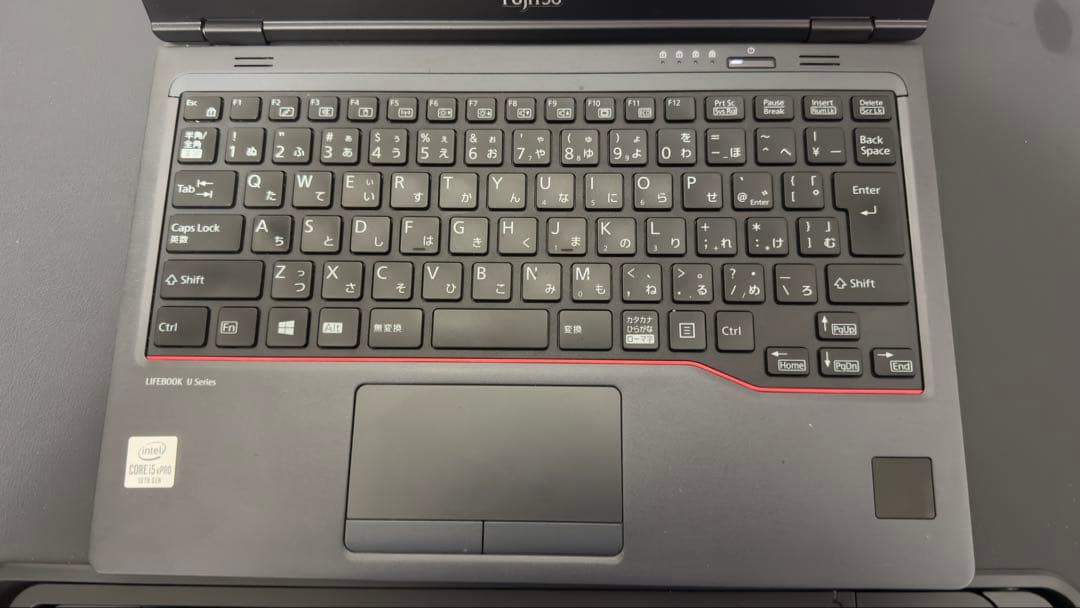 富士通 LIFEBOOK U7310/D i5-10310U
