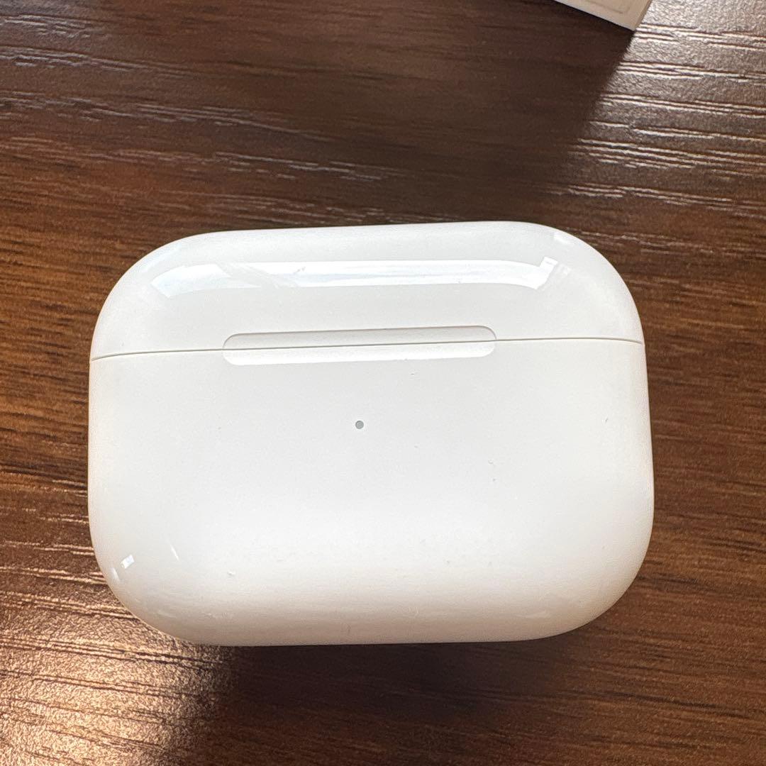 初代AirPods Pro 本体 ホワイト