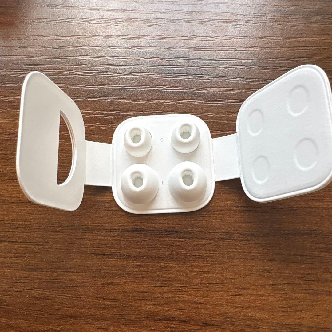 初代AirPods Pro 本体 ホワイト