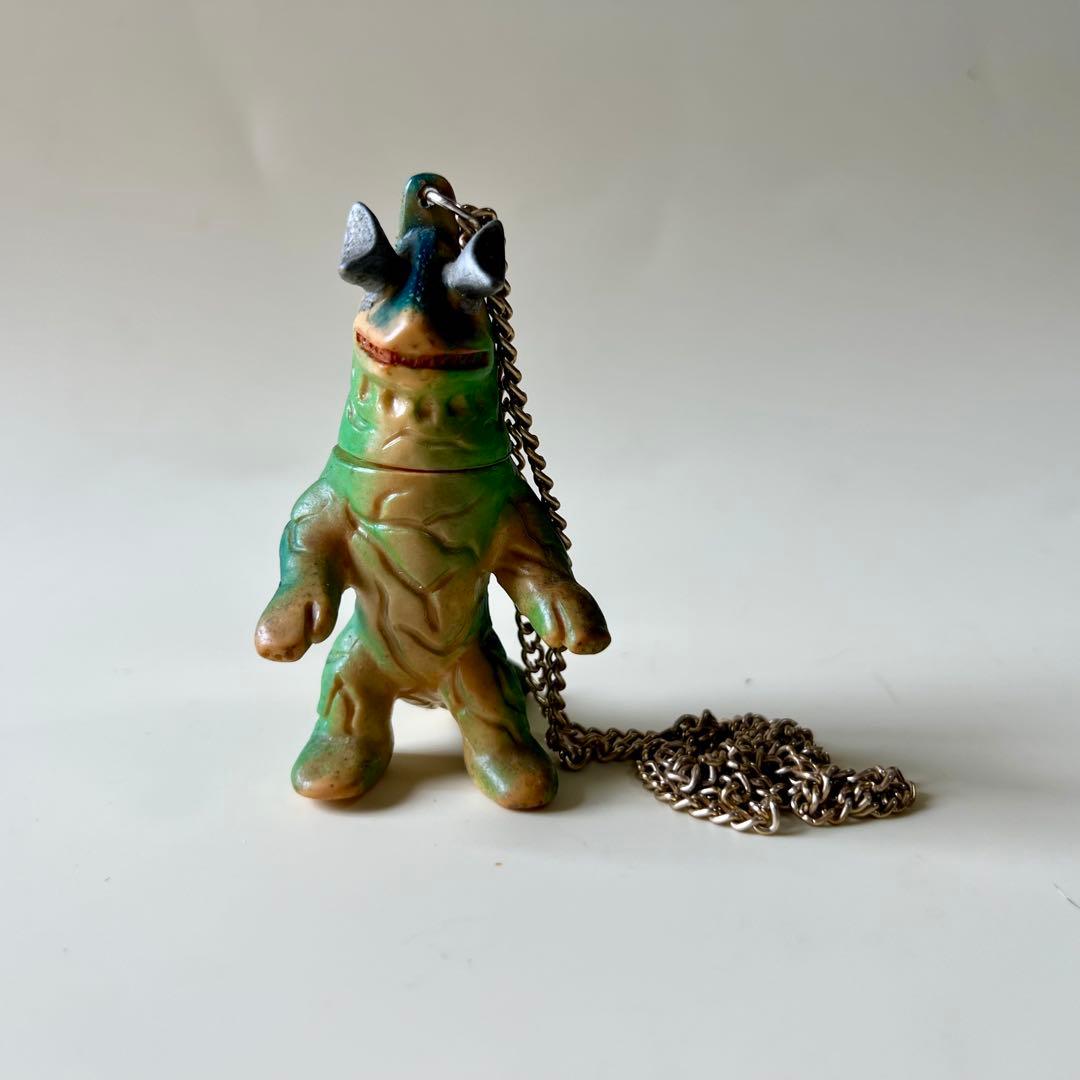 エレキング　ペンダント　ソフビ　フィギュア　レトロ　当時物　ウルトラマン