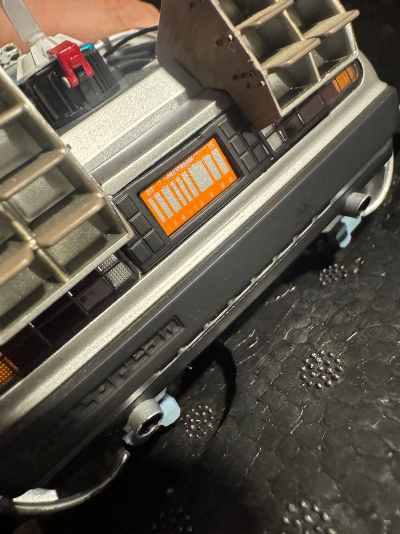 【レア】Hot wheels デロリアン 1/18 アルティメットエディション