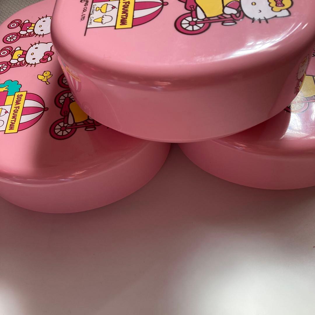 ハローキティ　お弁当箱　お菓子箱　ピンク