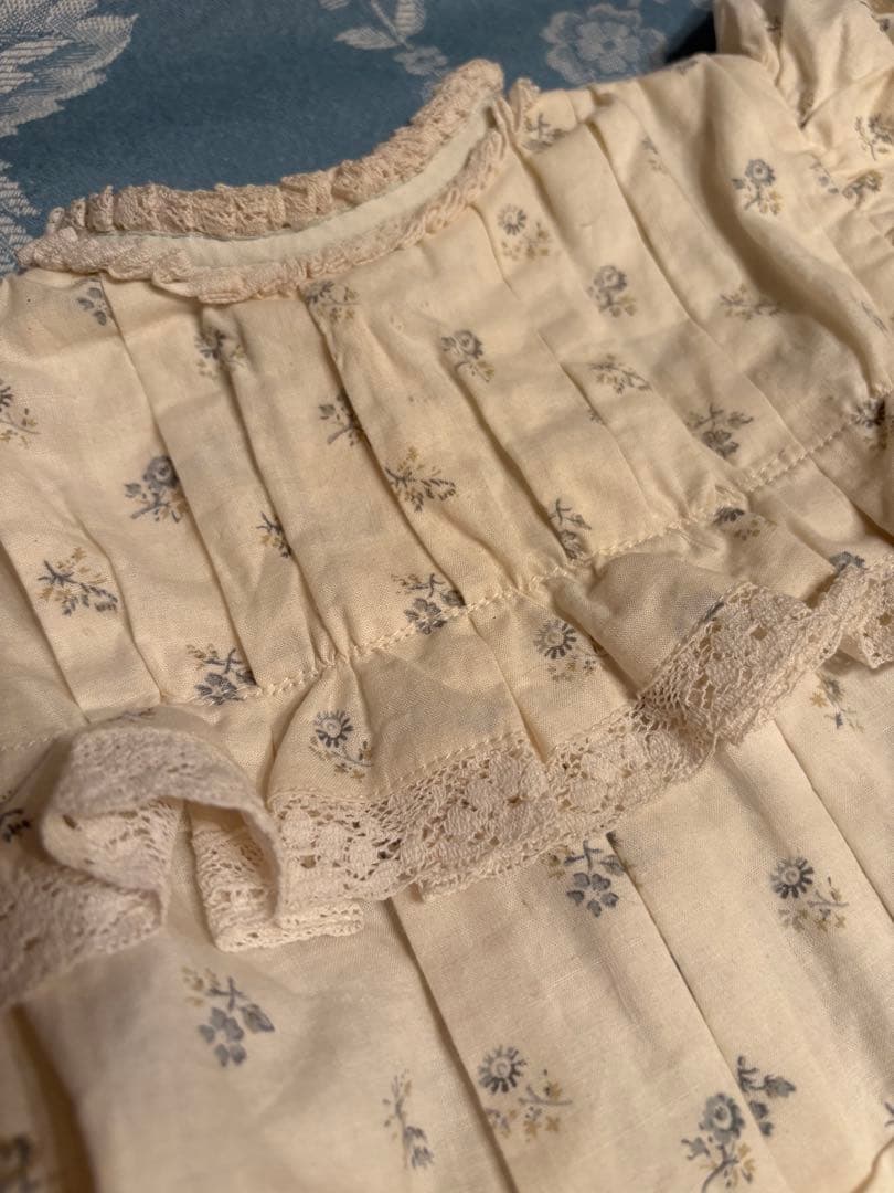 【かお】ジュモードレス　レプリカ