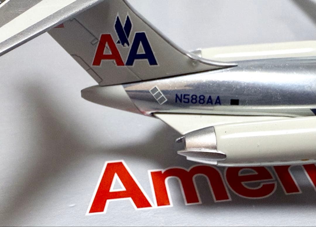 アメリカン航空 American Airlines MD-83 1/200