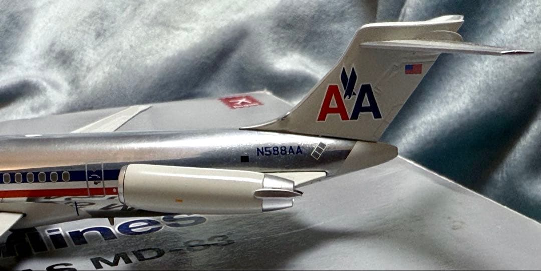 アメリカン航空 American Airlines MD-83 1/200