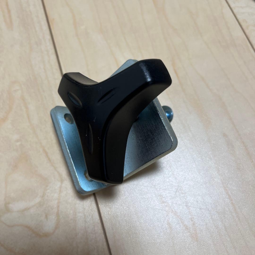 Amazonベーシック　モニターアーム エルゴトロン社　OEM製品　ブラック